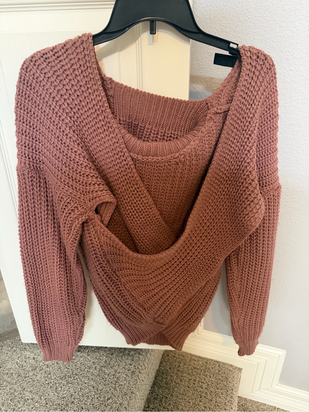 Windsor Mauve Off-the-Shoulder Chunky Knit Sweater